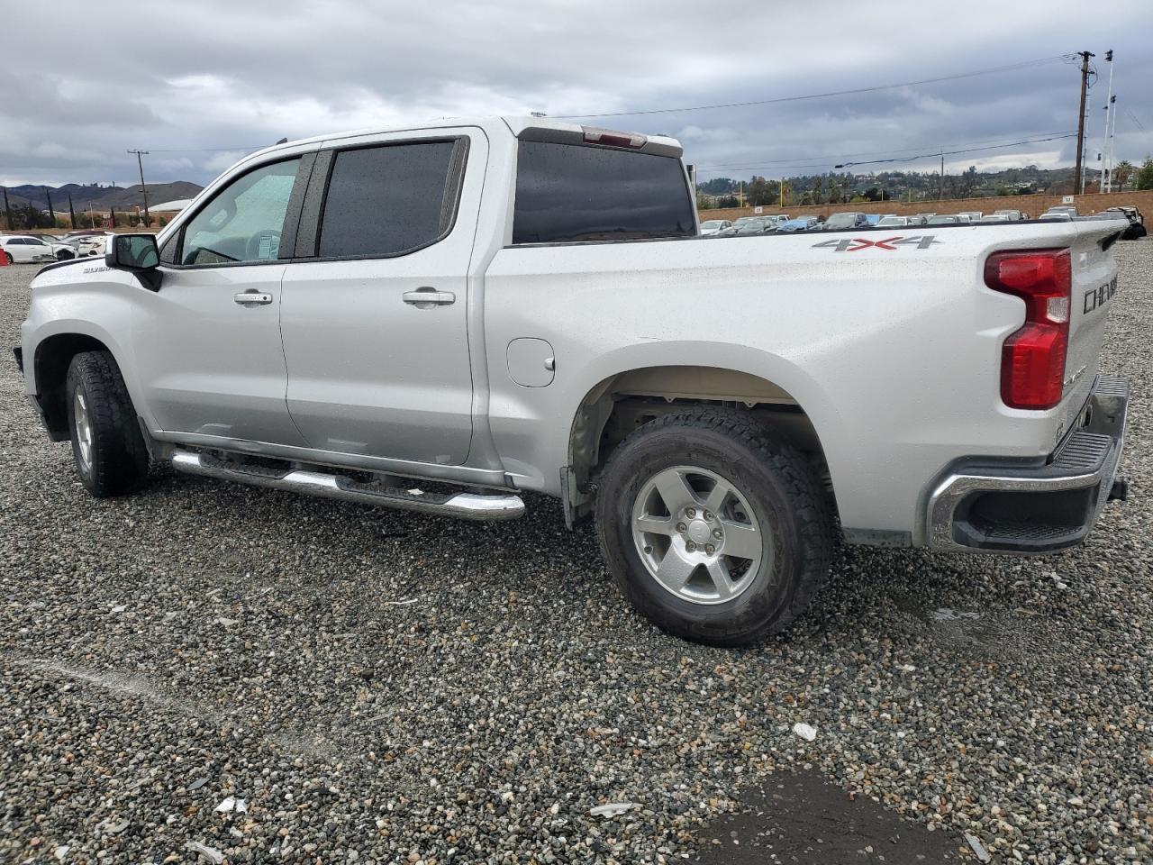 2021 CHEVROLET SILVERADO - Фото 2