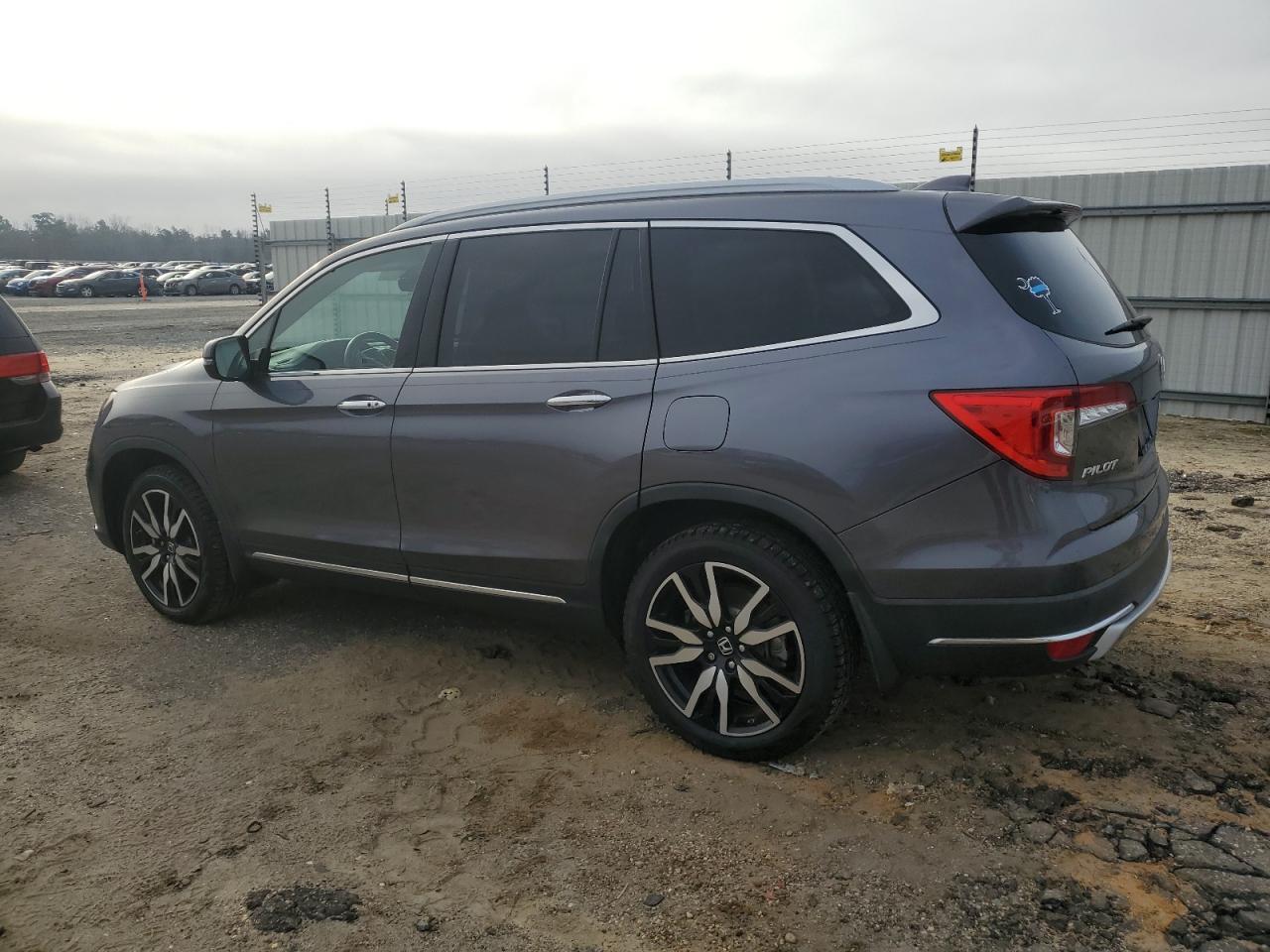 2021 HONDA PILOT TOUR - Фото 2