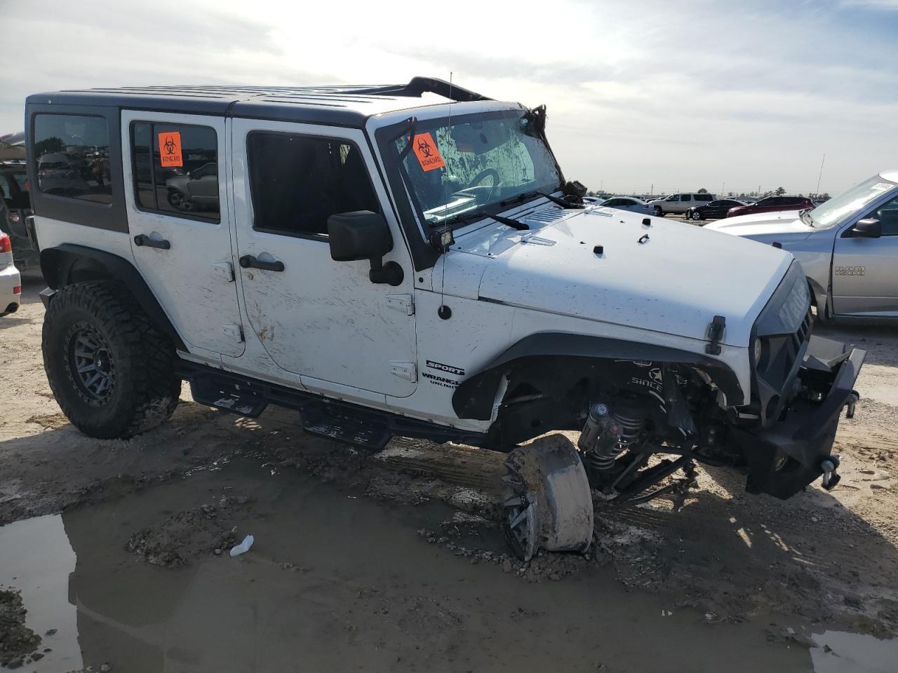 2015 JEEP WRANGLER U - Image 4