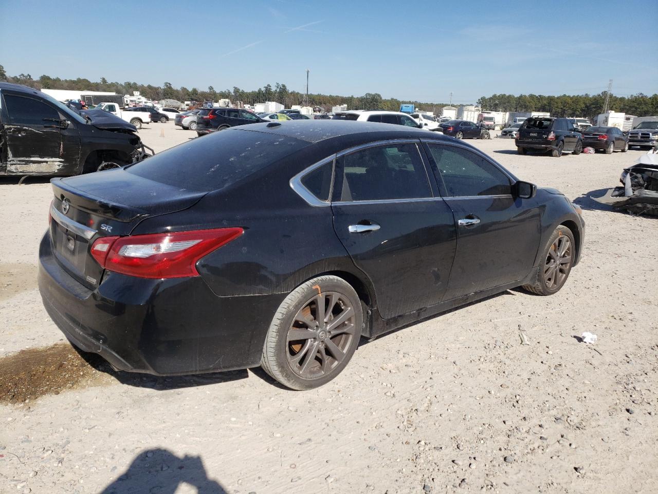 2018 NISSAN ALTIMA 2.5 - Фото 3
