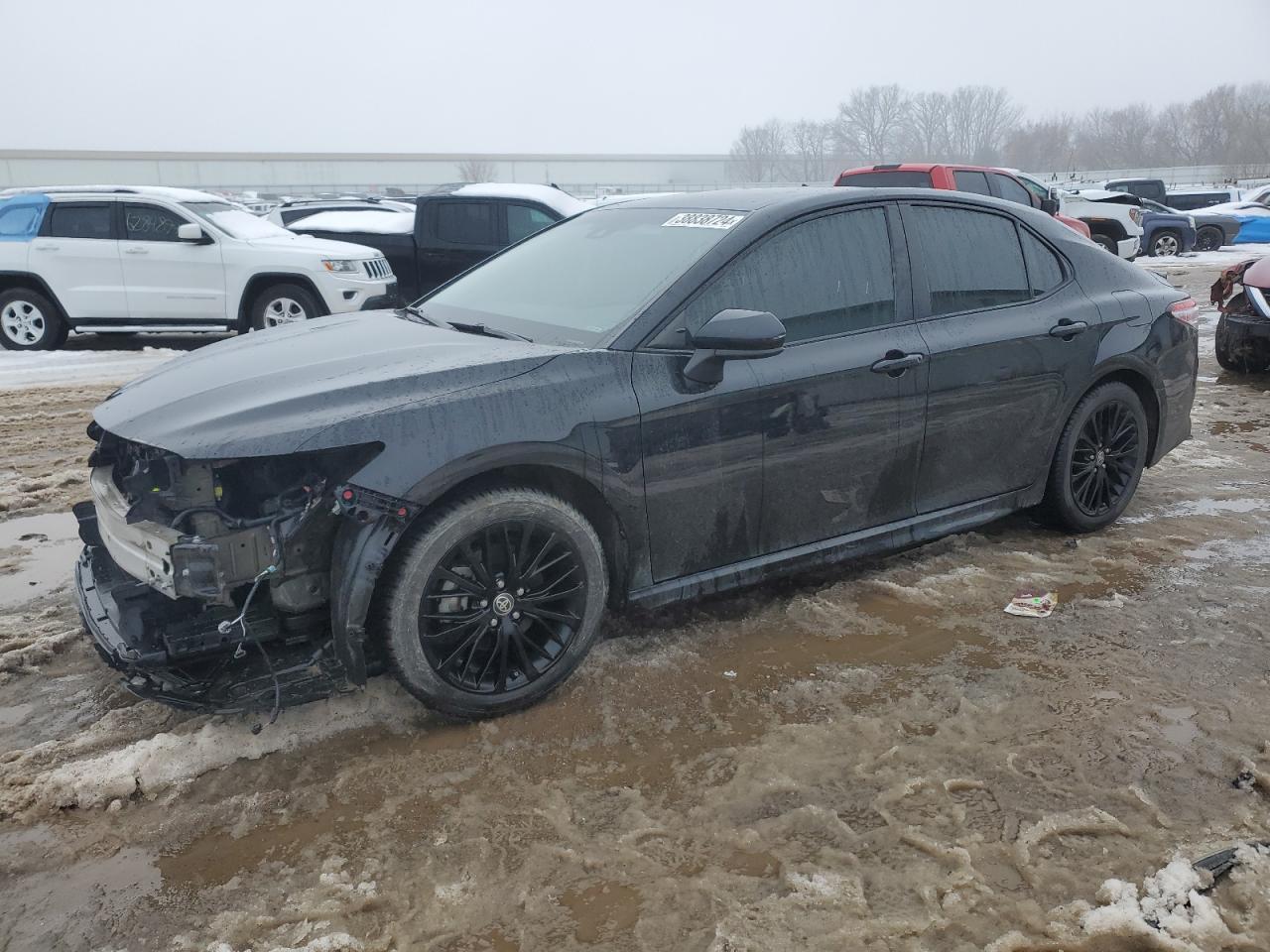 2020 TOYOTA CAMRY SE