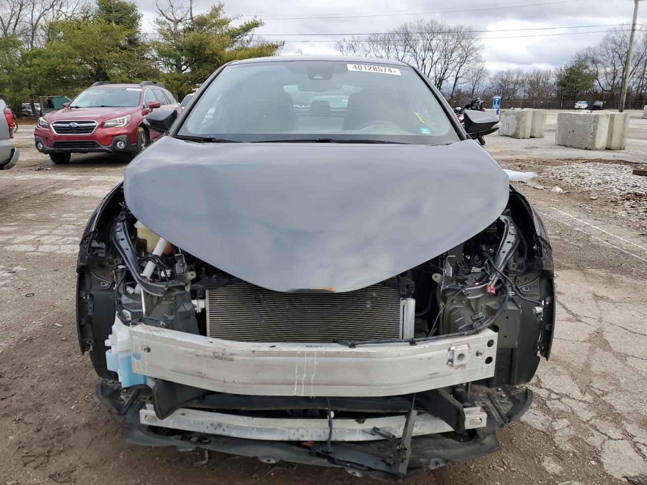 2019 TOYOTA C-HR XLE - Фото 5