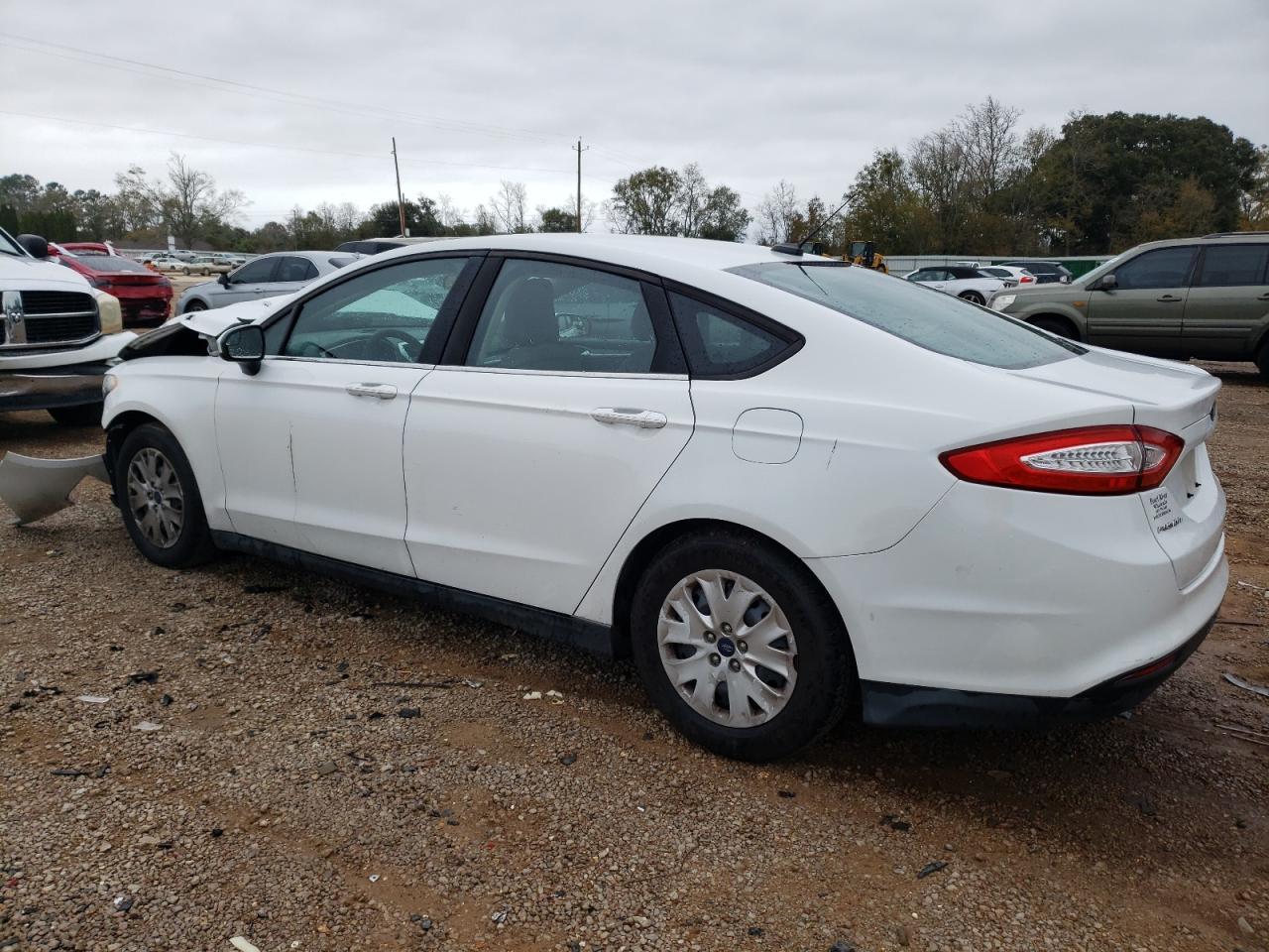 2013 FORD FUSION S - Image 2