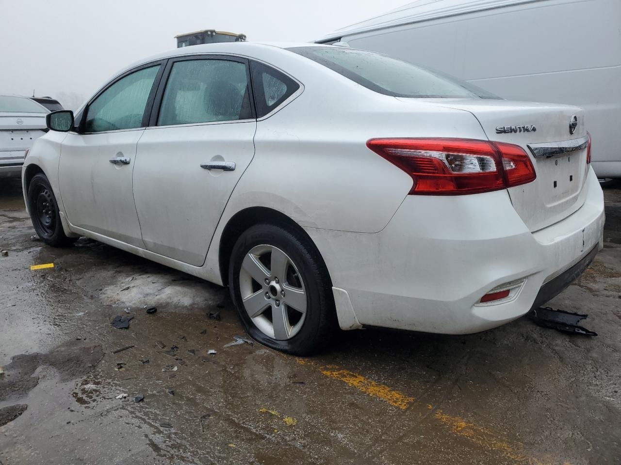2017 NISSAN SENTRA S - Image 2