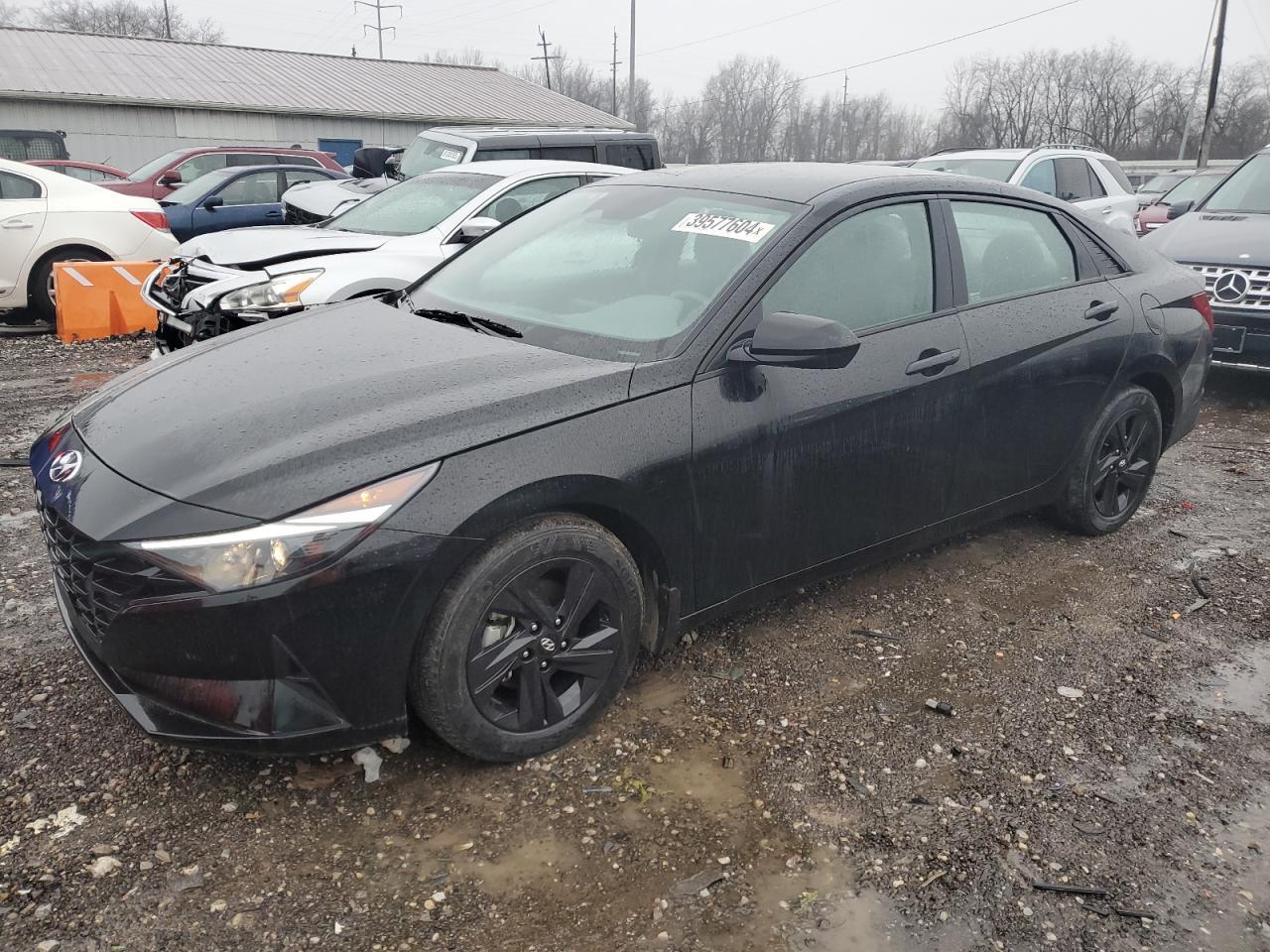 2022 HYUNDAI ELANTRA SE