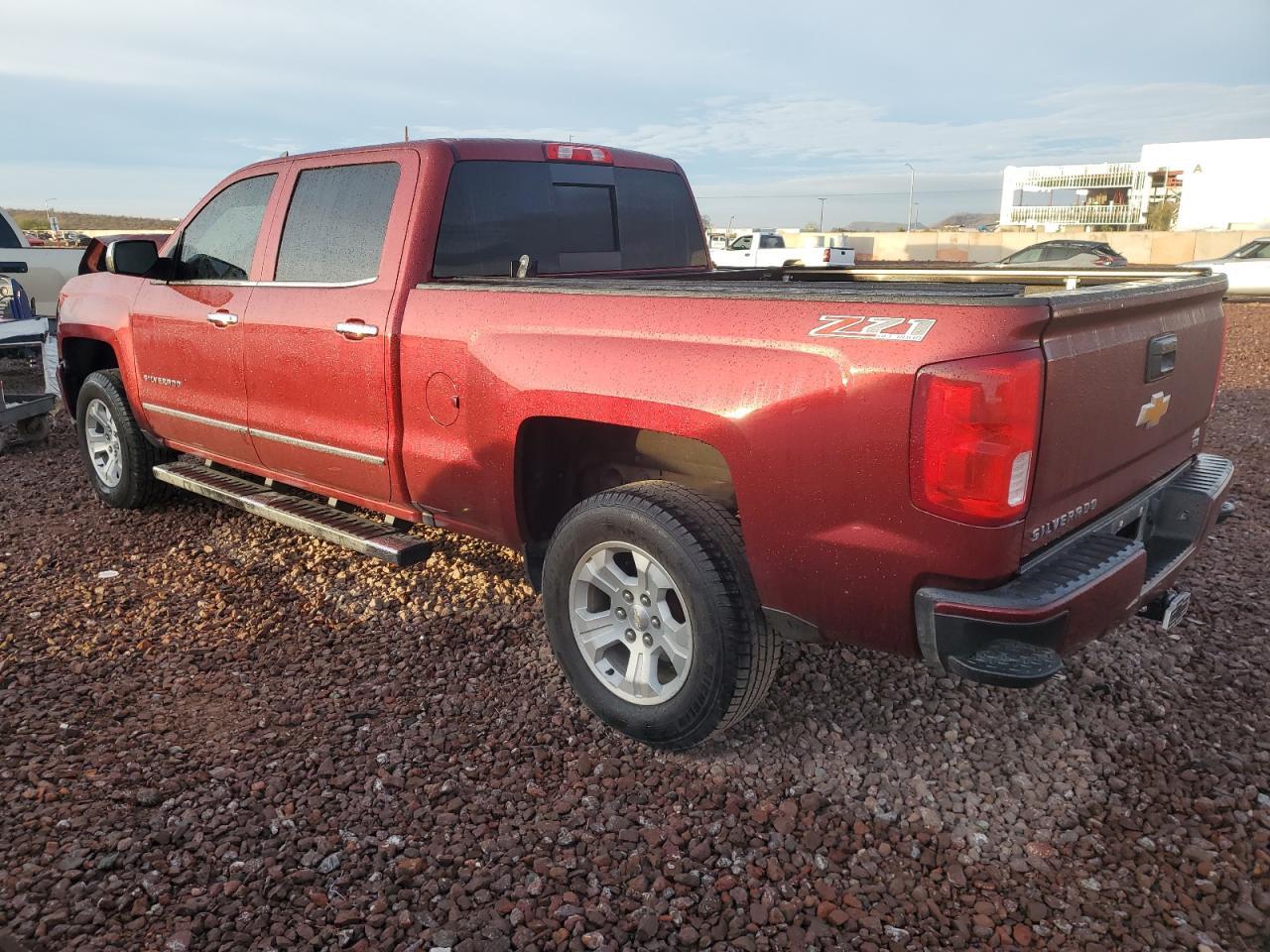 2017 CHEVROLET SILVERADO - Image 2