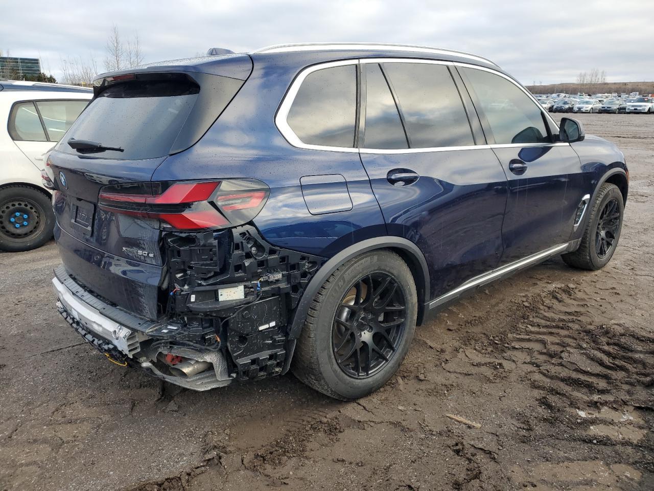 2024 BMW X5 XDRIVE5 - Фото 3