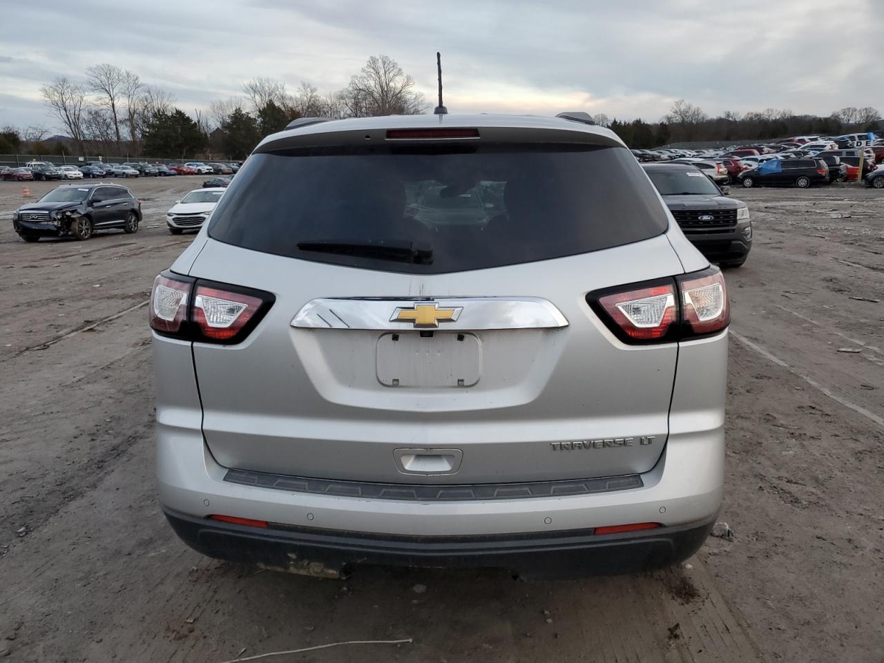 2015 CHEVROLET TRAVERSE L - Image 6