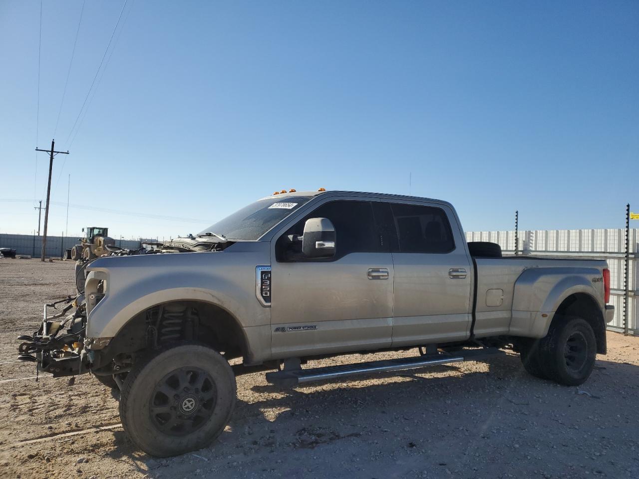 2017 FORD F350 SUPER