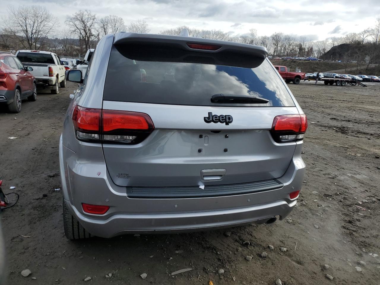 2018 JEEP GRAND CHER - Image 6