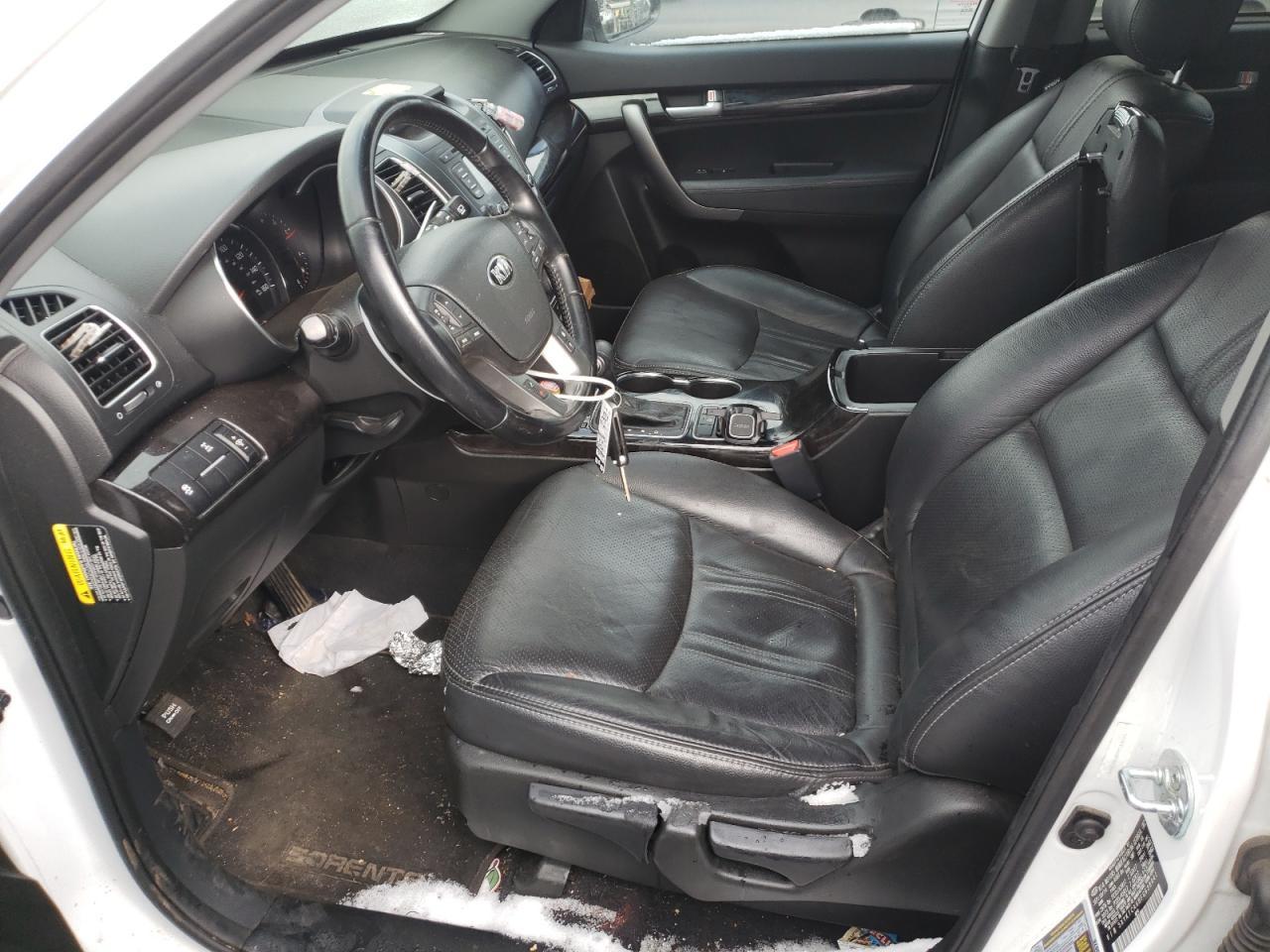 2015 KIA SORENTO LX - Image 7