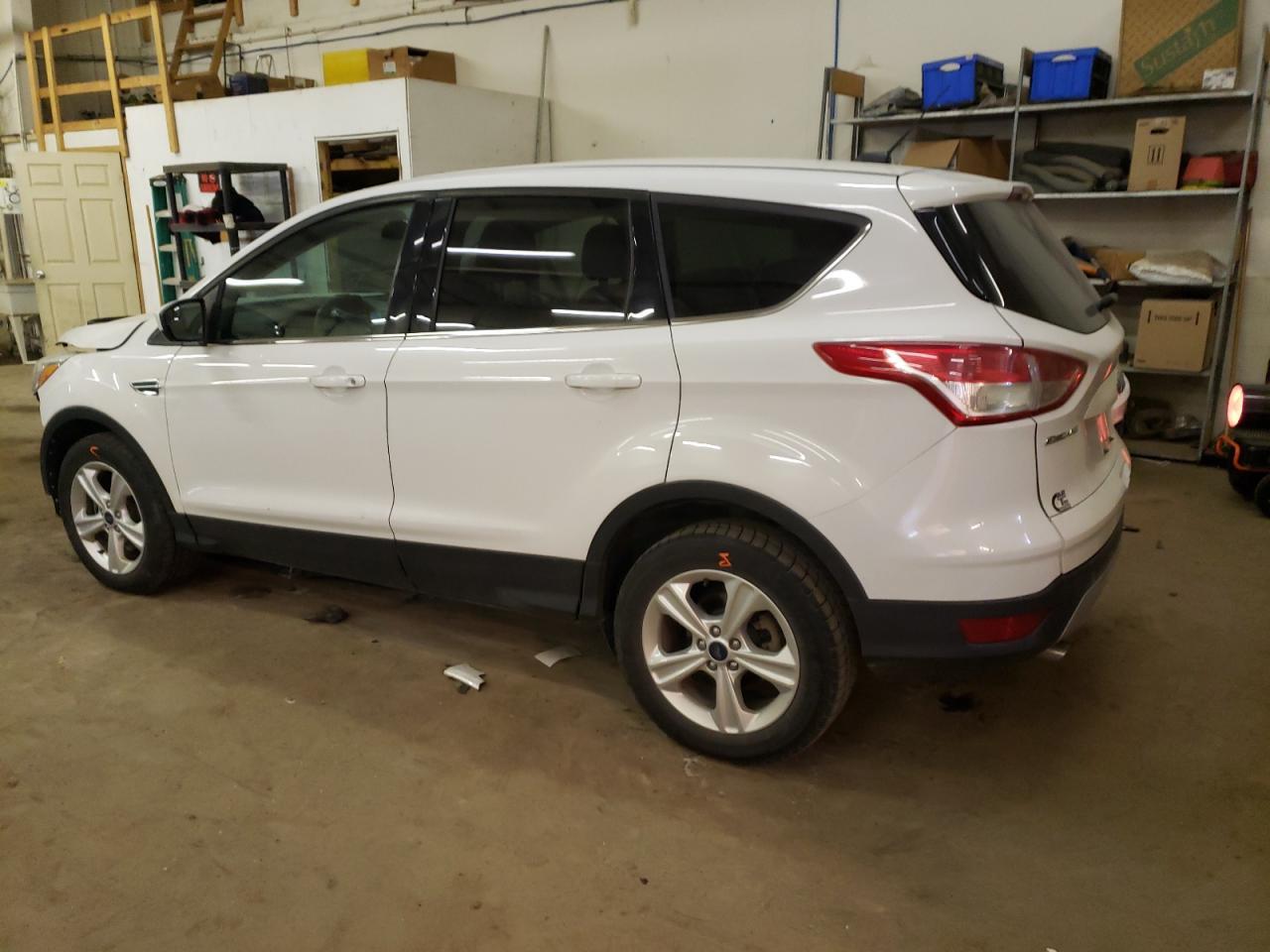 2015 FORD ESCAPE SE - Image 2