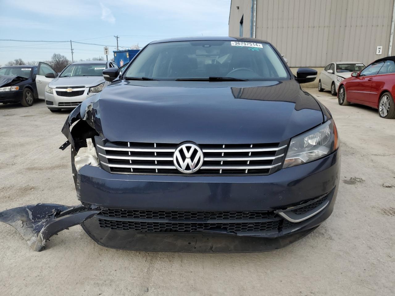 2014 VOLKSWAGEN PASSAT SE - Фото 5