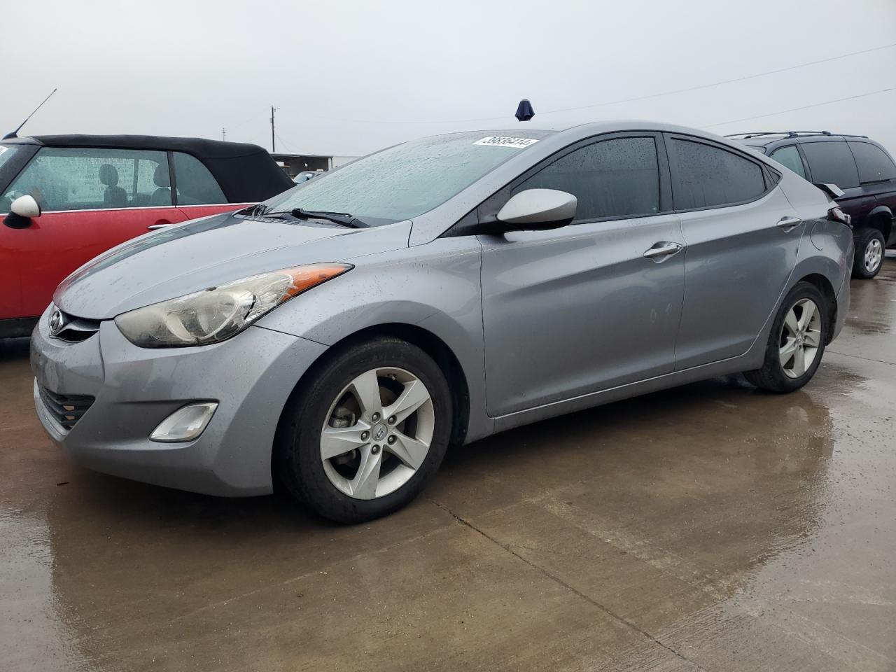 2013 HYUNDAI ELANTRA GL