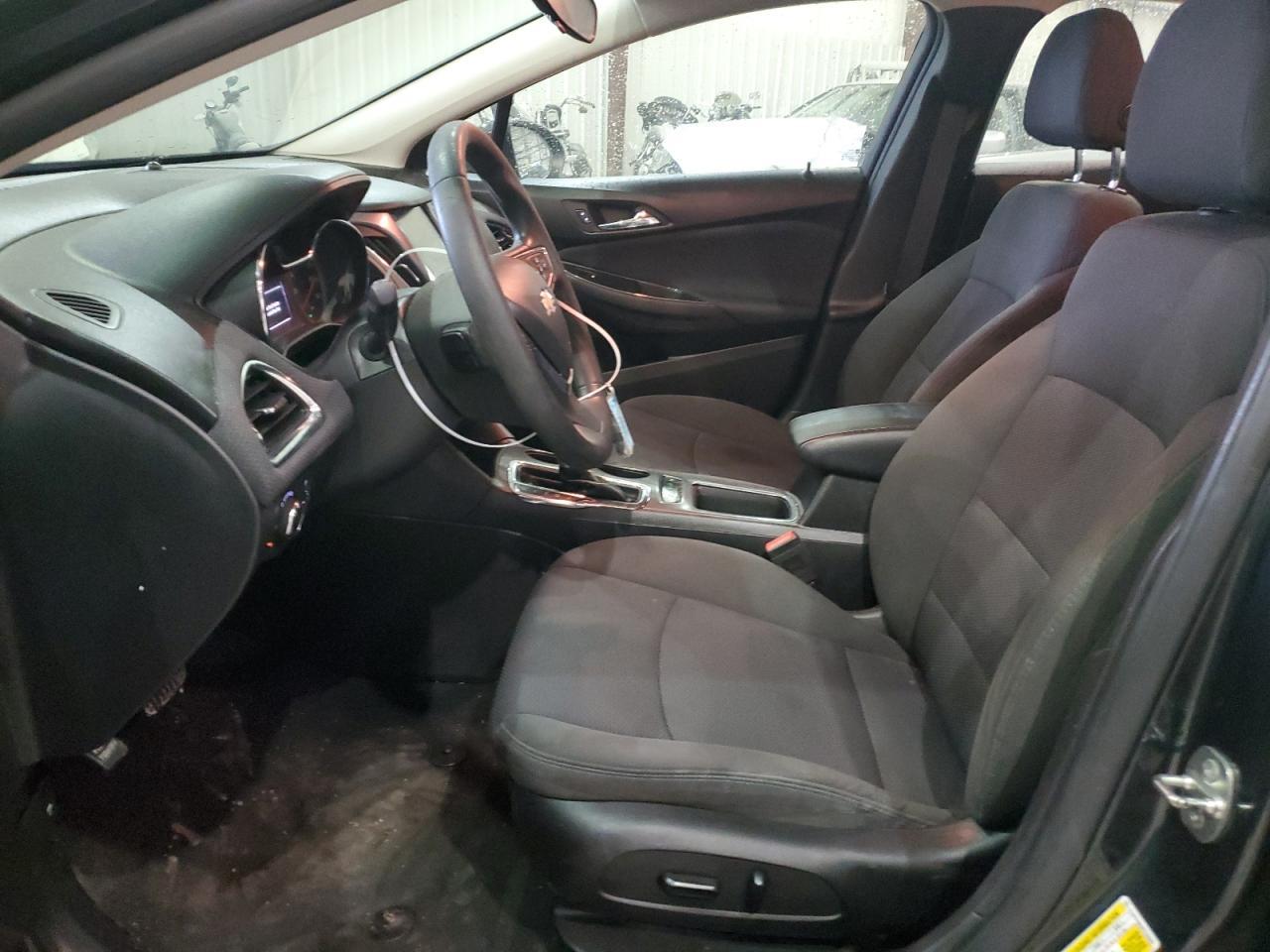 2017 CHEVROLET CRUZE LT - Image 7
