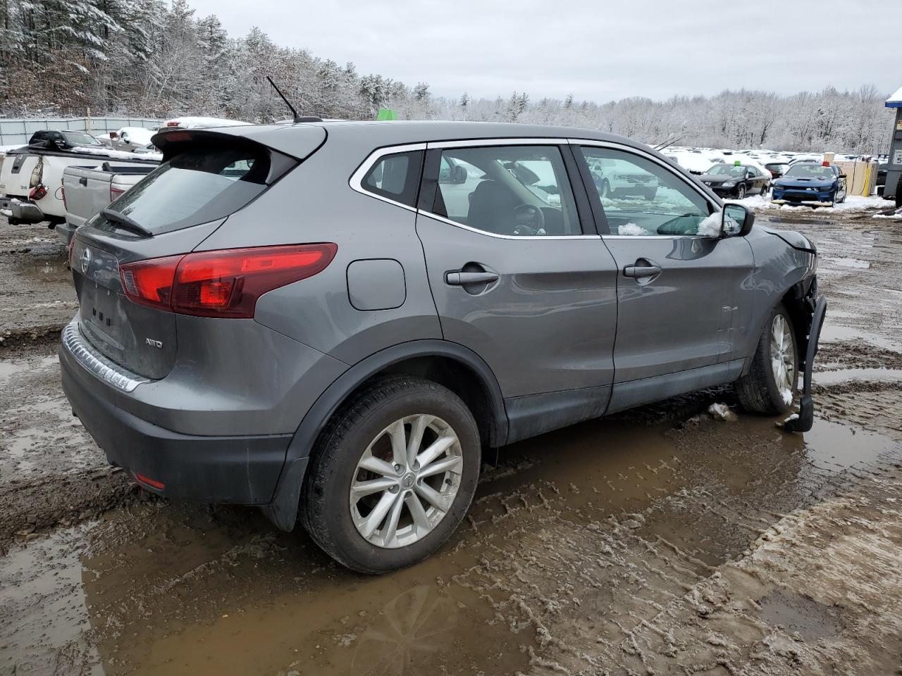 2017 NISSAN ROGUE SPOR - Image 3