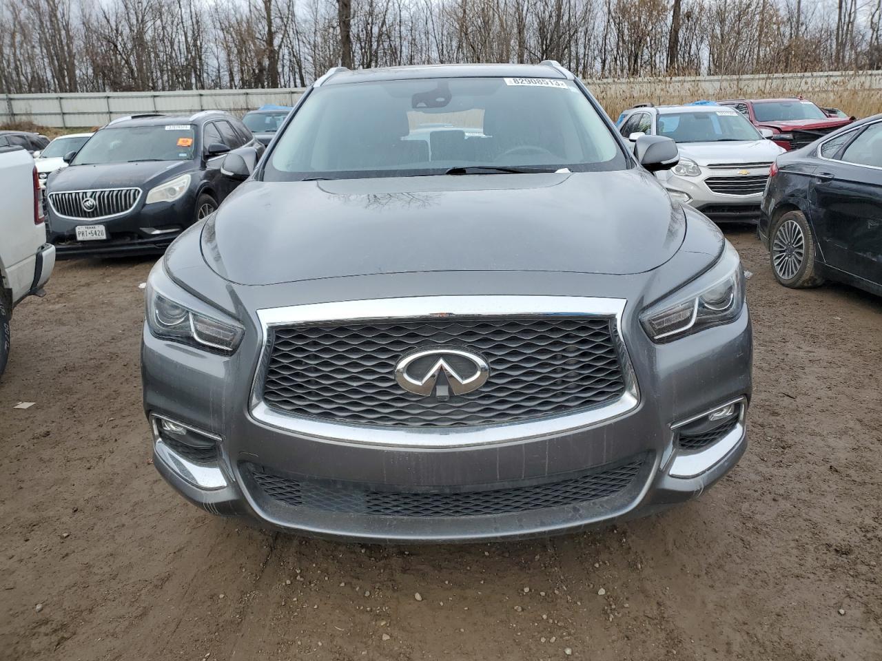 2019 INFINITI QX60 LUXE - Image 5