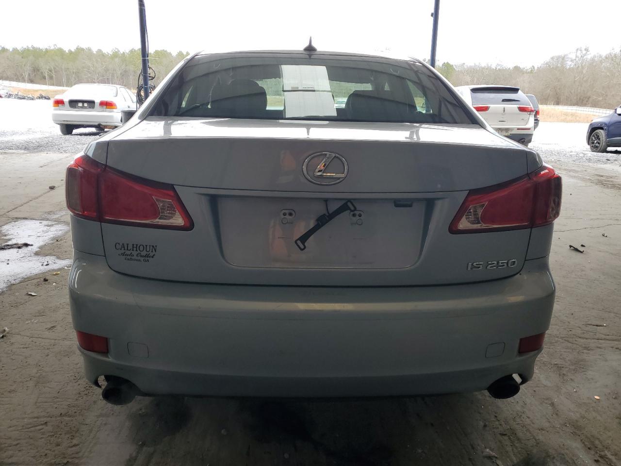 2011 LEXUS IS 250 - Image 6