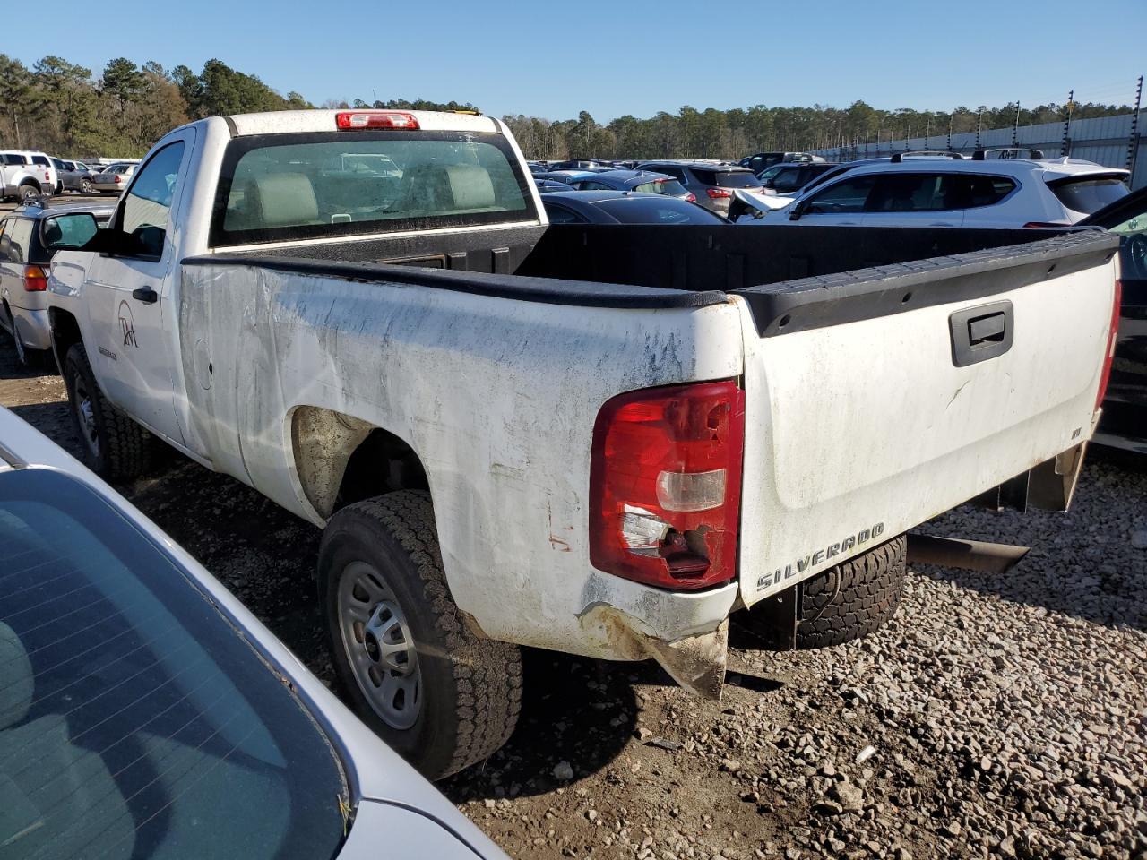 2016 CHEVROLET SILVERADO - Image 2