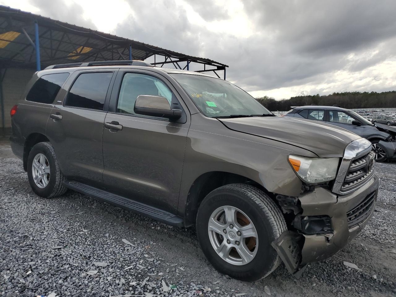 2014 TOYOTA SEQUOIA SR - Image 4