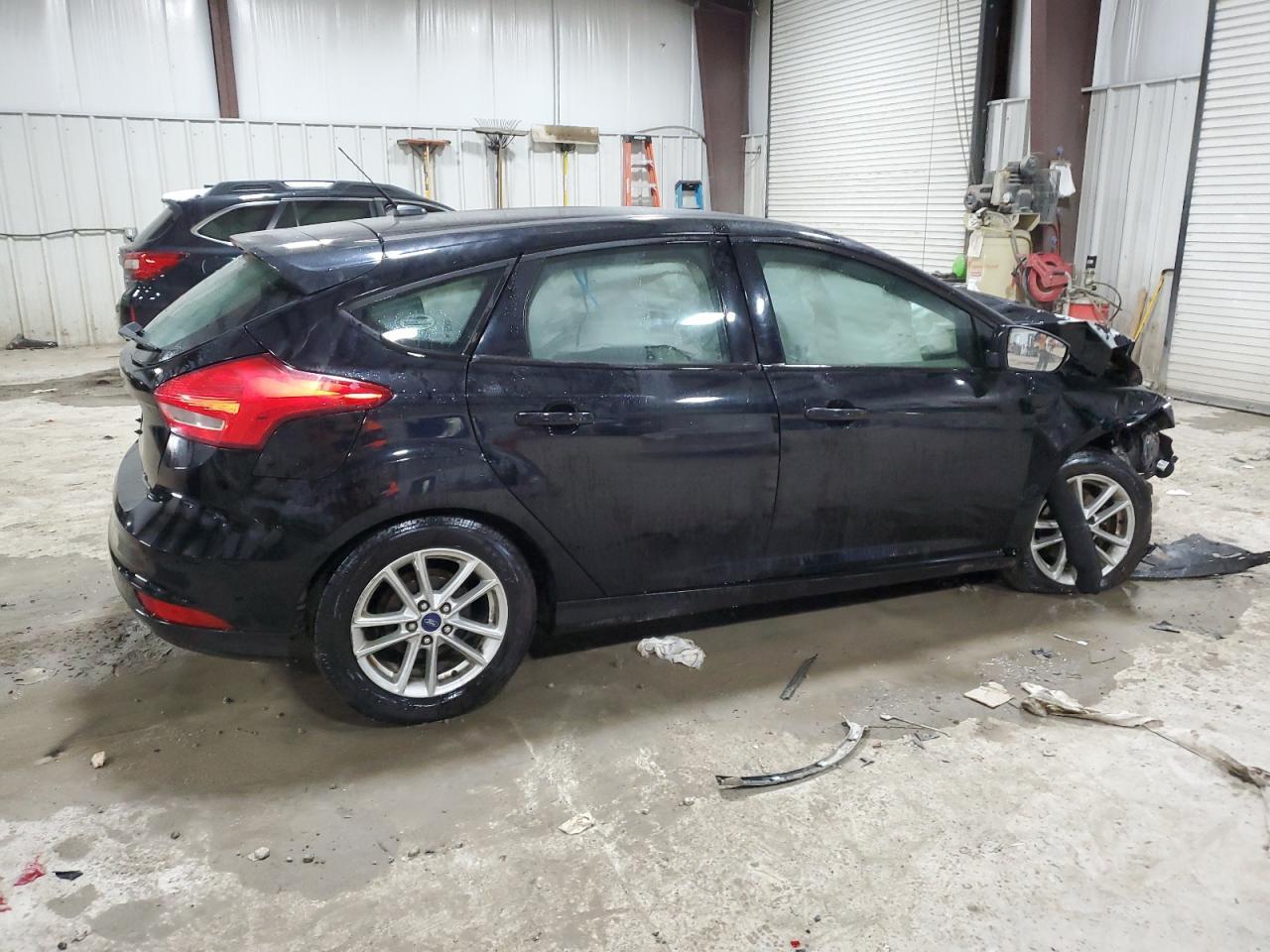 2016 FORD FOCUS SE - Фото 3