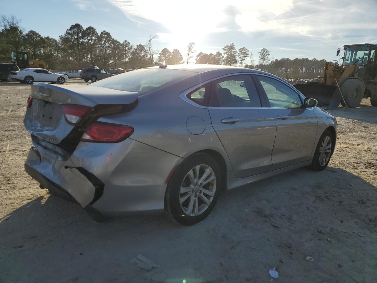 2015 CHRYSLER 200 LIMITE - Image 3