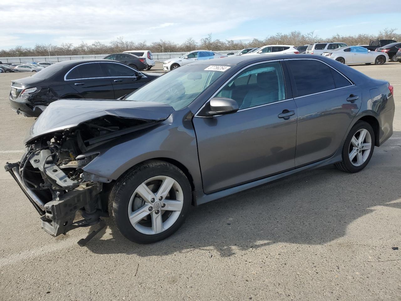 2013 TOYOTA CAMRY L