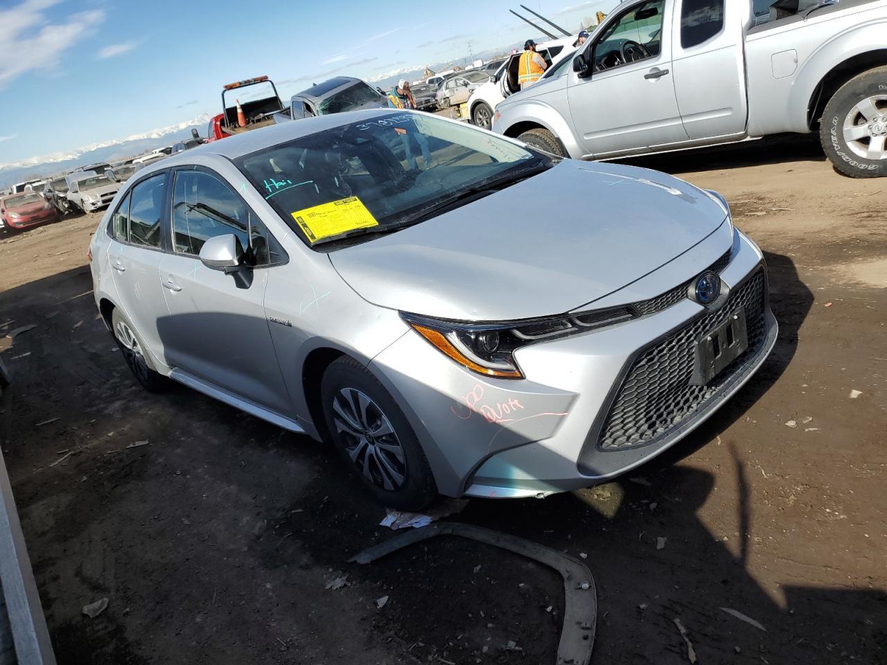 2021 TOYOTA COROLLA LE - Фото 4