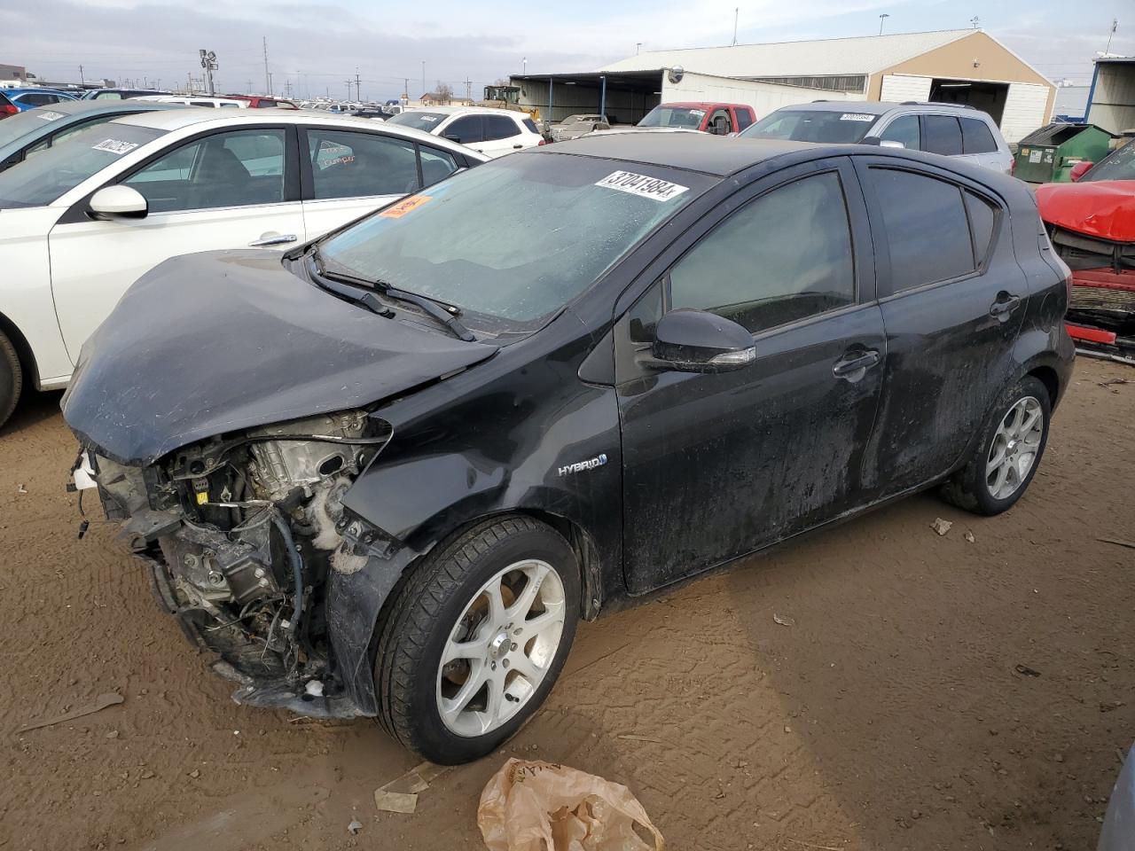 2016 TOYOTA PRIUS C car image