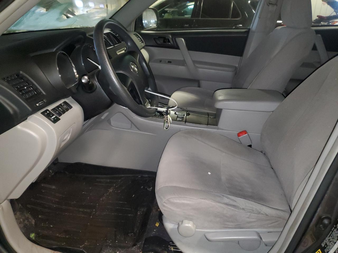 2011 TOYOTA HIGHLANDER - Image 7