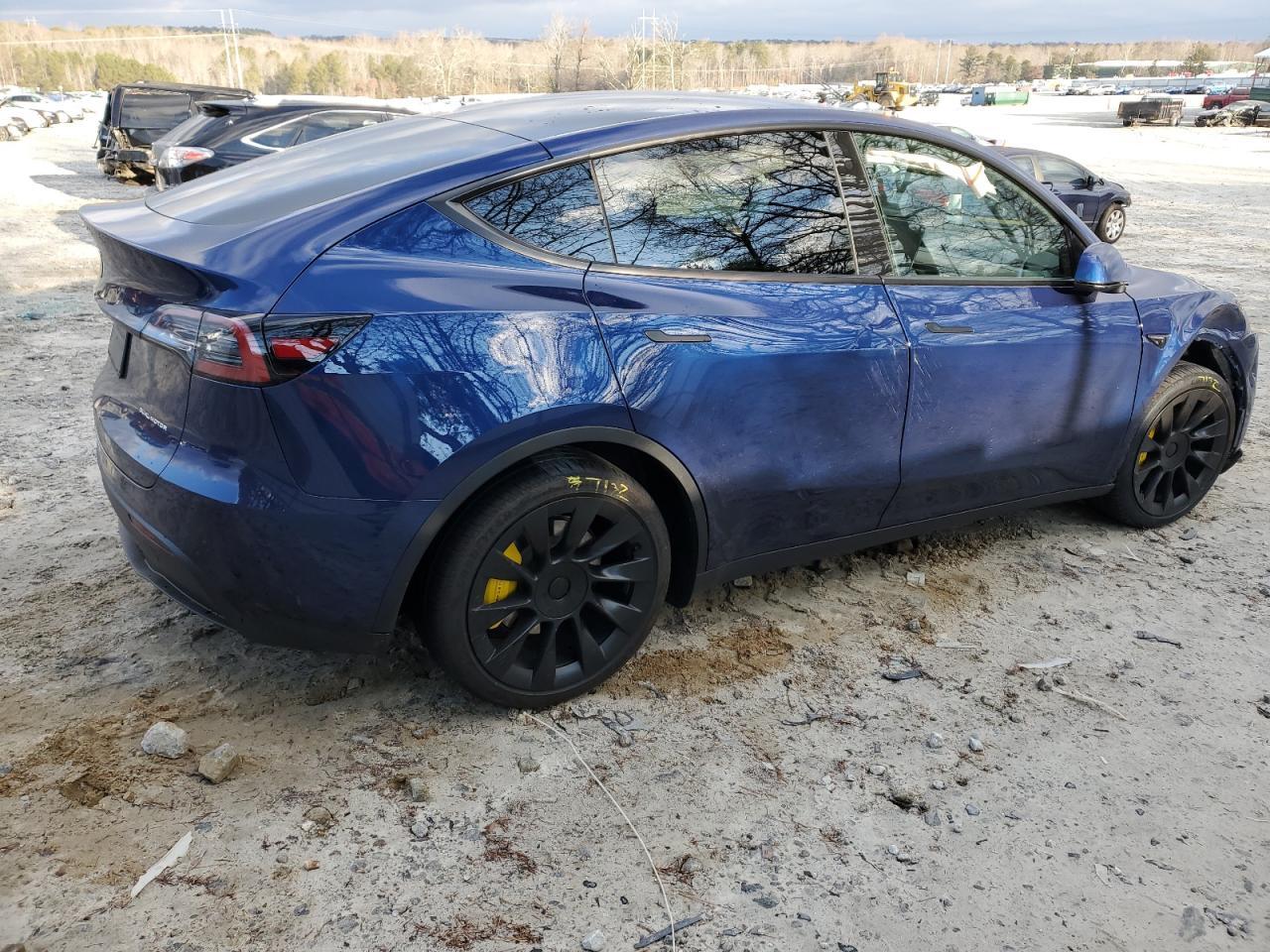 2023 TESLA MODEL Y - Фото 3