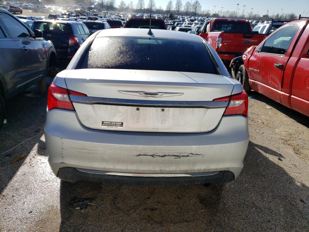 2012 CHRYSLER 200 TOURIN - Image 6
