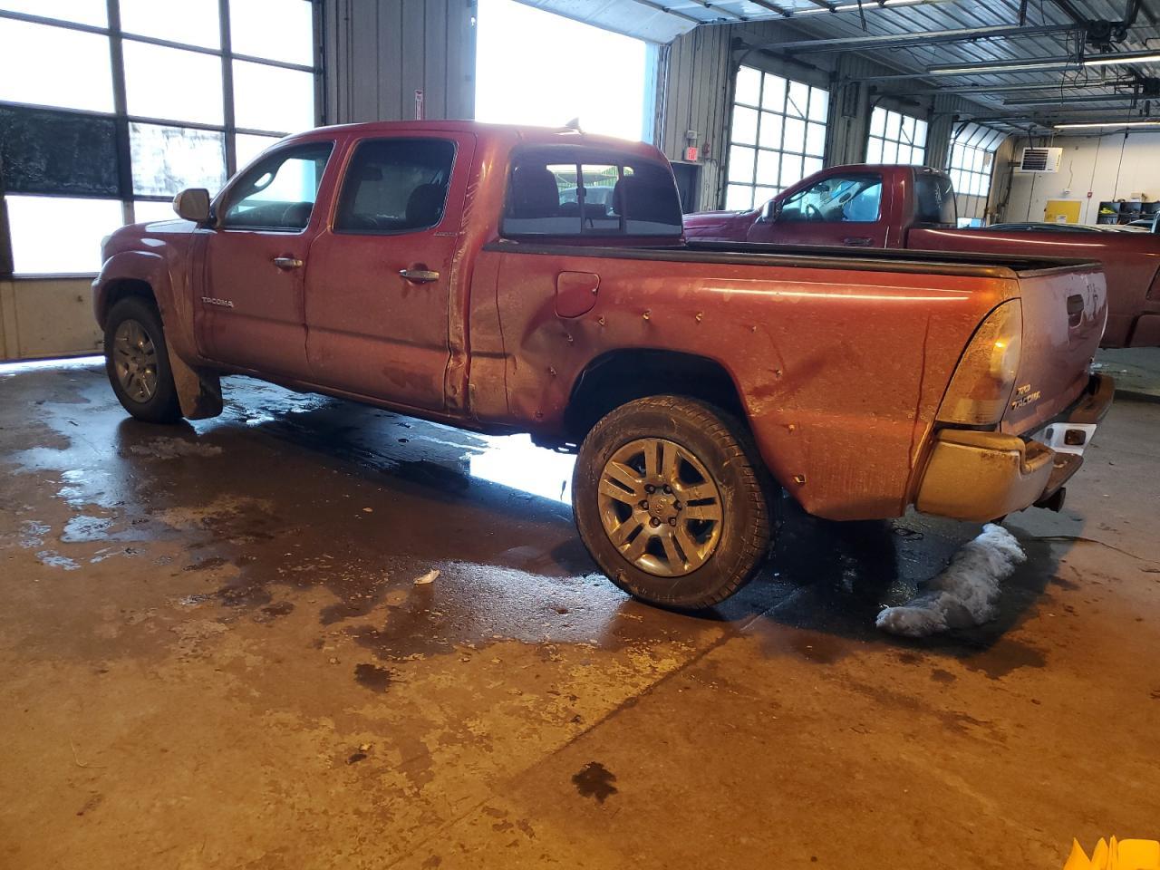 2014 TOYOTA TACOMA DOU - Фото 2