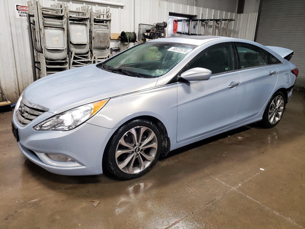 2013 HYUNDAI SONATA SE