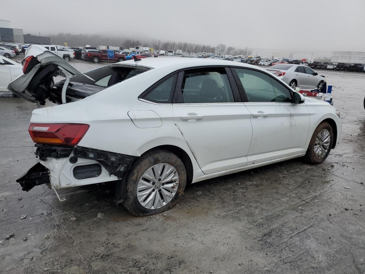 2019 VOLKSWAGEN JETTA S - Image 3