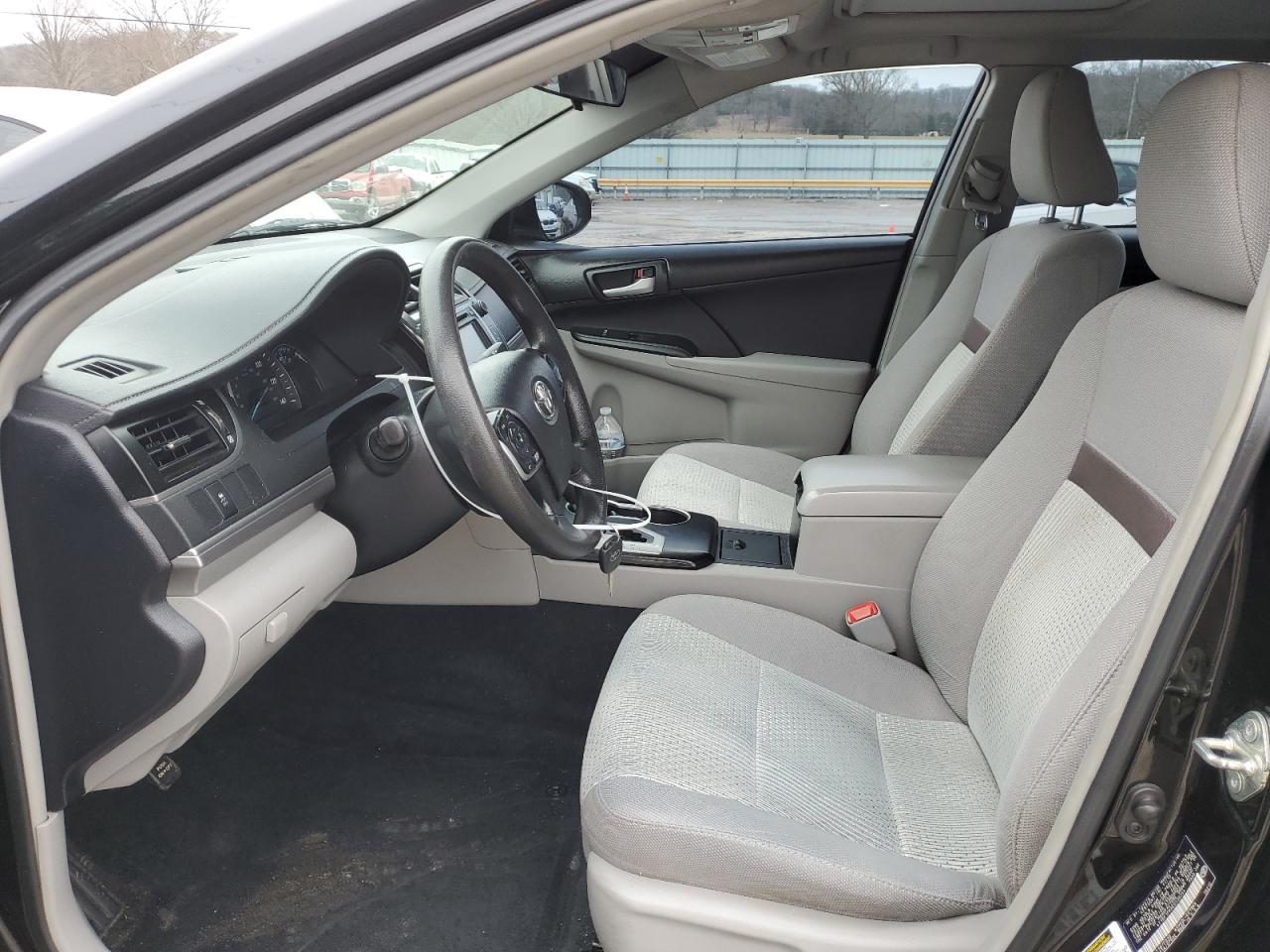 2014 TOYOTA CAMRY L - Фото 7