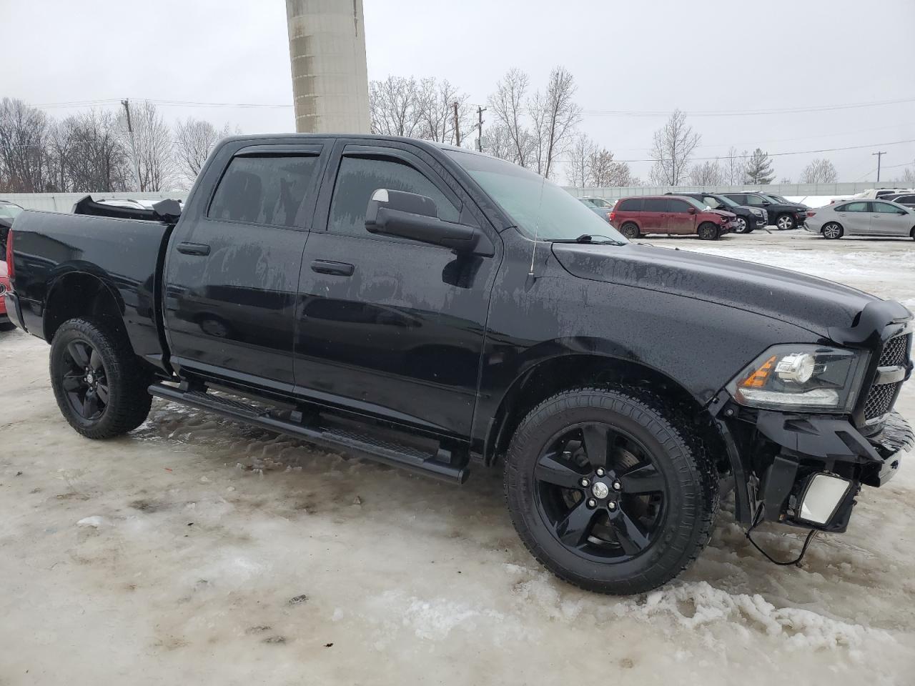 2014 RAM 1500 ST - Фото 4