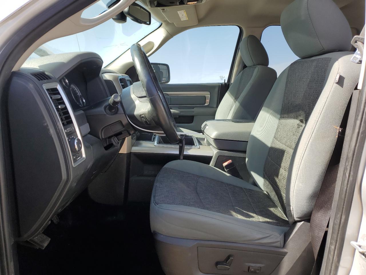 2015 RAM 1500 SLT - Image 7