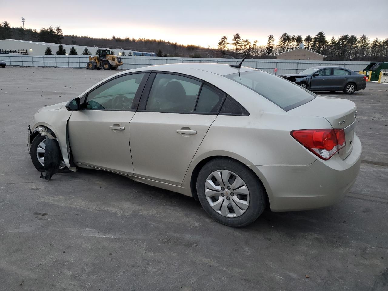 2014 CHEVROLET CRUZE LS - Фото 2