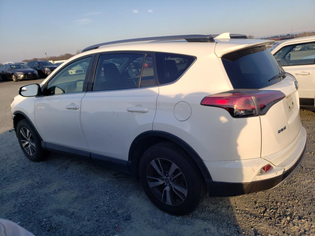 2017 TOYOTA RAV4 XLE - Image 2