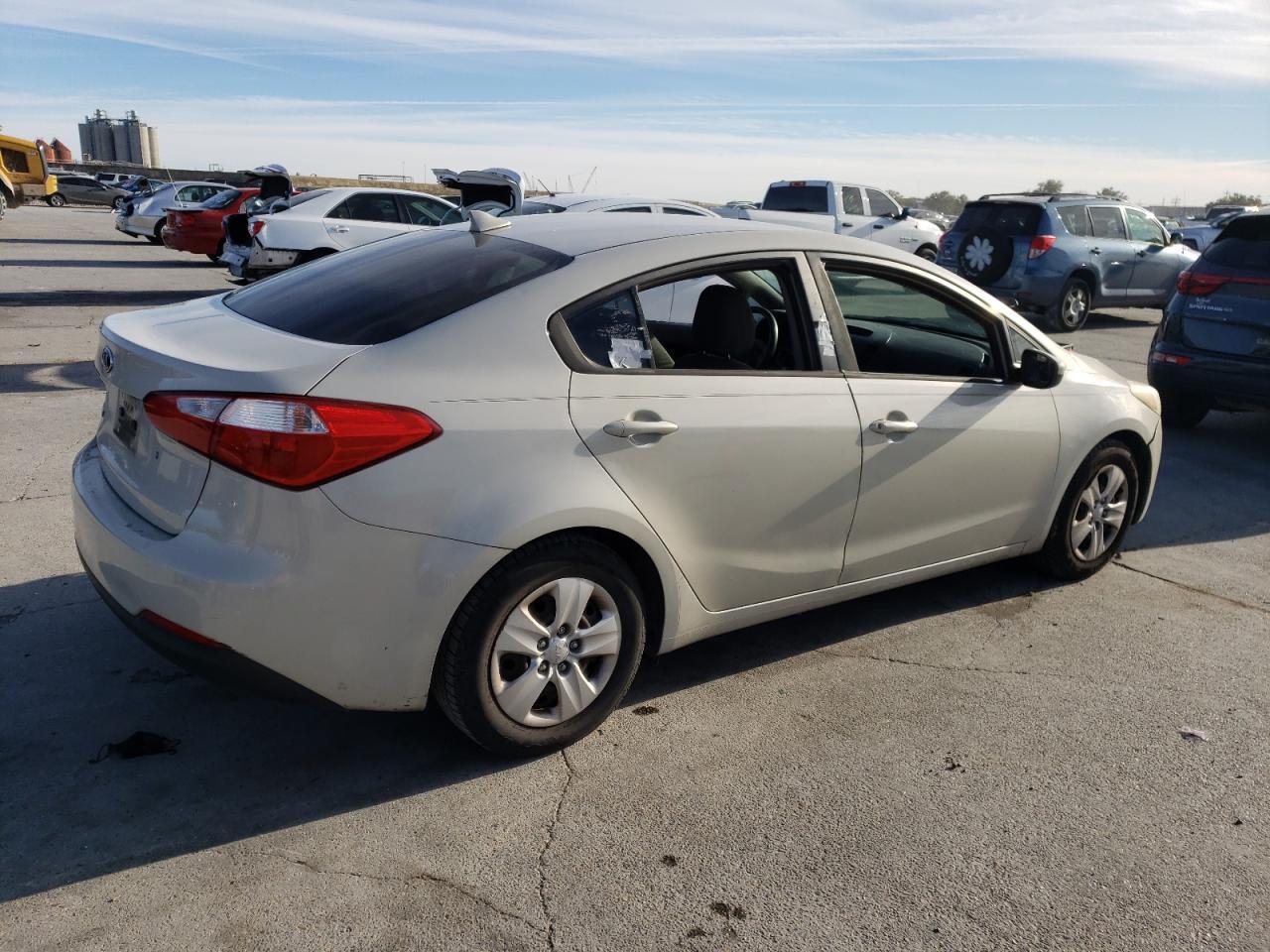 2015 KIA FORTE LX - Фото 3