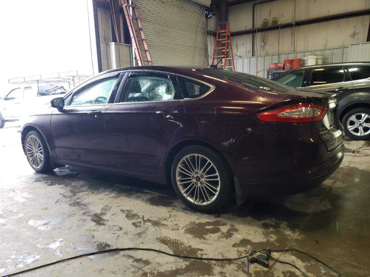 2013 FORD FUSION SE - Image 2