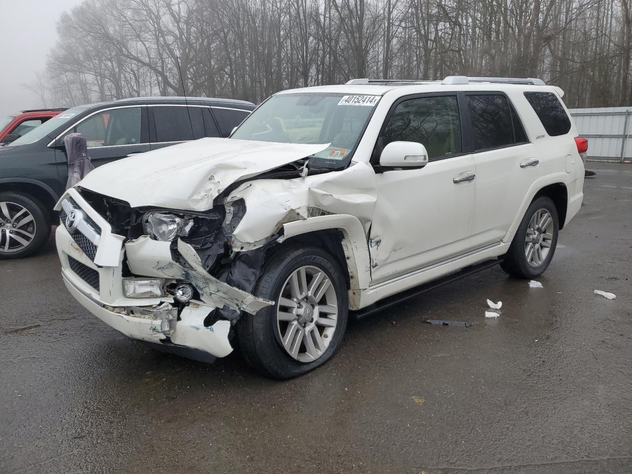 2013 TOYOTA 4RUNNER SR car image