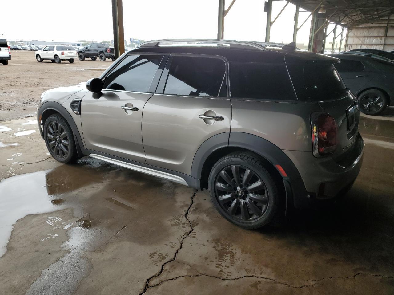 2017 MINI COOPER COU - Фото 2