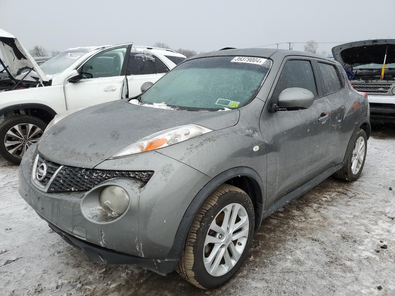 2011 NISSAN JUKE S