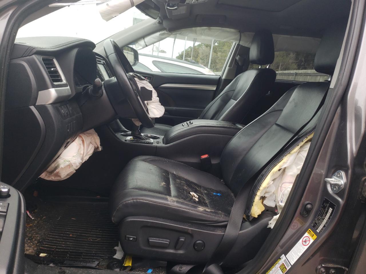 2019 TOYOTA HIGHLANDER - Image 7