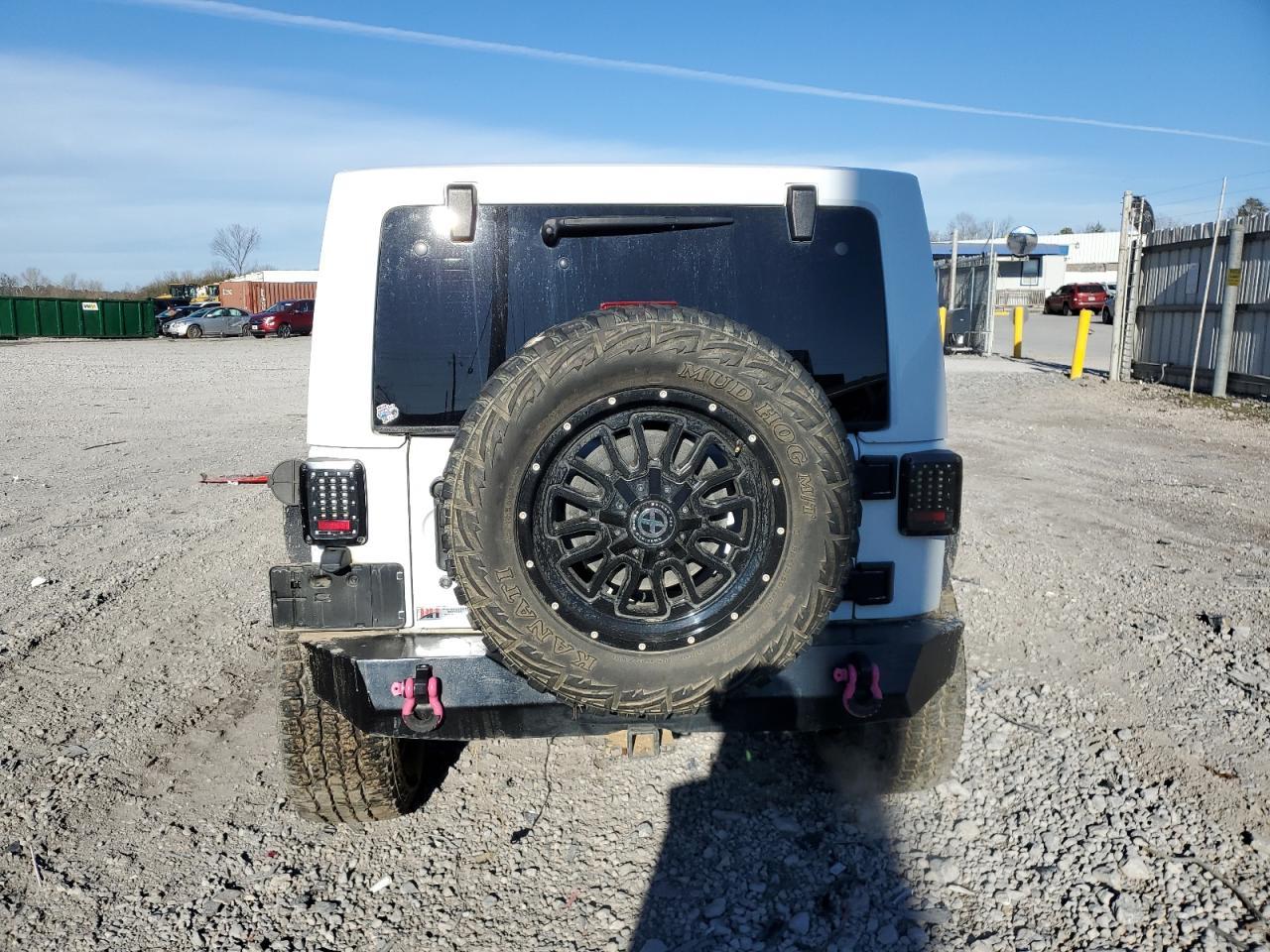 2017 JEEP WRANGLER U - Фото 6