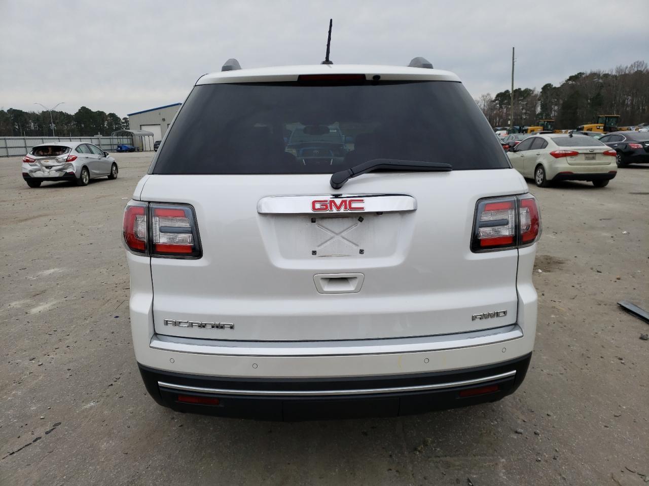 2016 GMC ACADIA SLT - Image 6