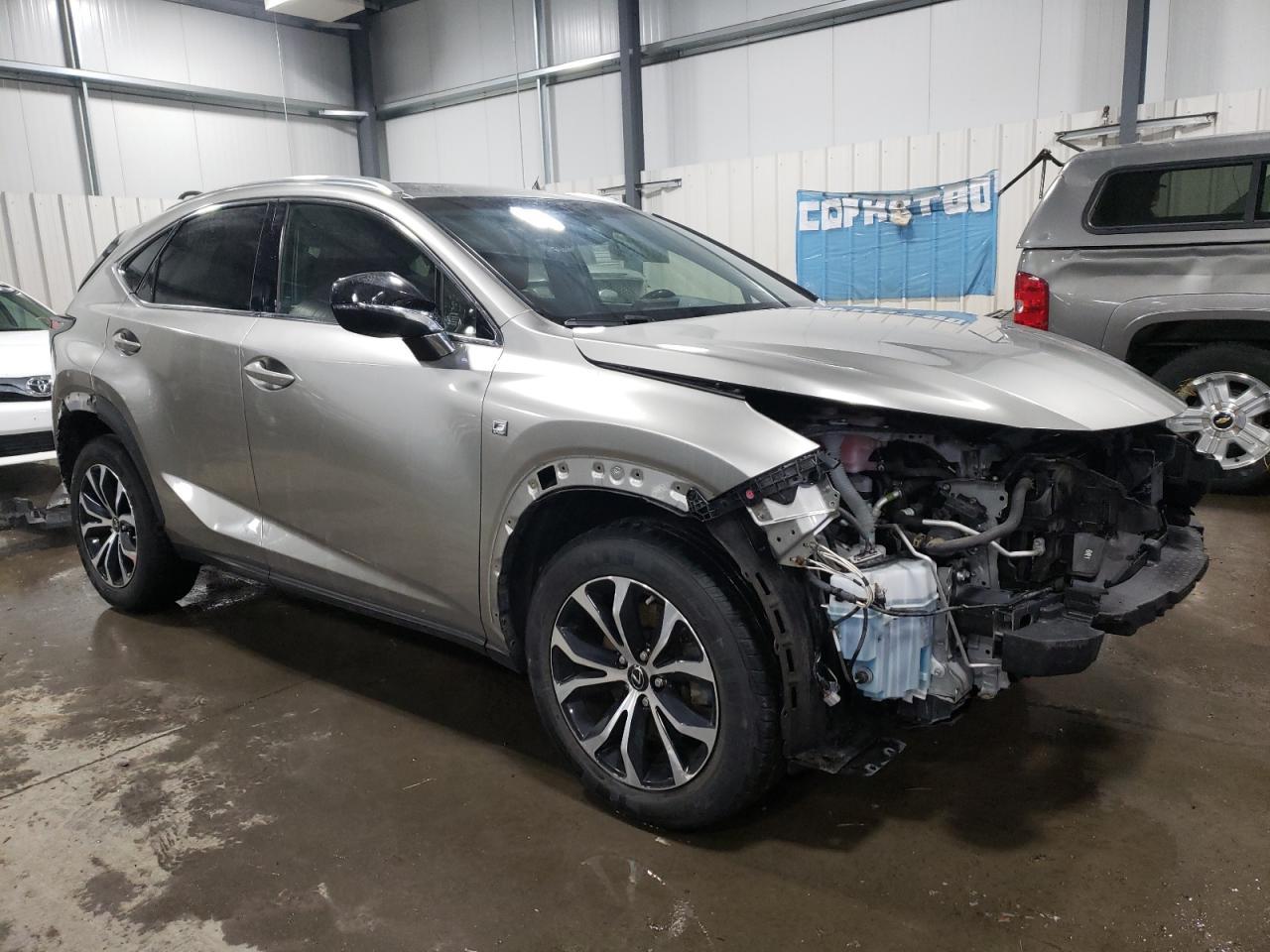 2017 LEXUS NX 200T BA - Фото 4