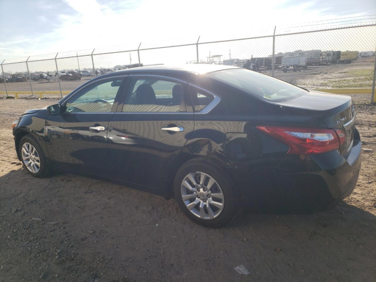 2017 NISSAN ALTIMA 2.5 - Фото 2